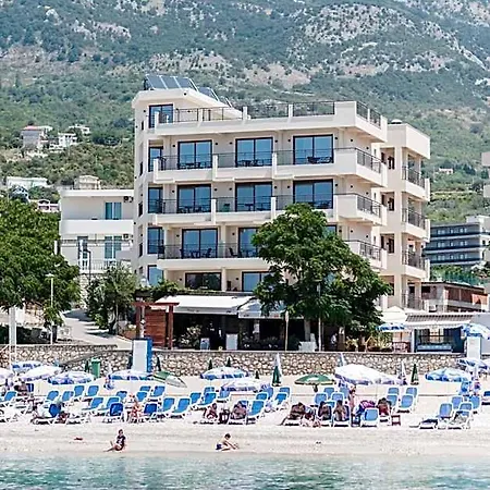 Sunset Hotel 4*