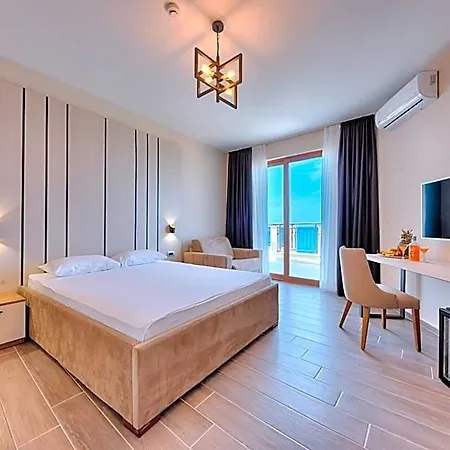 Sunset 4* Podgorica